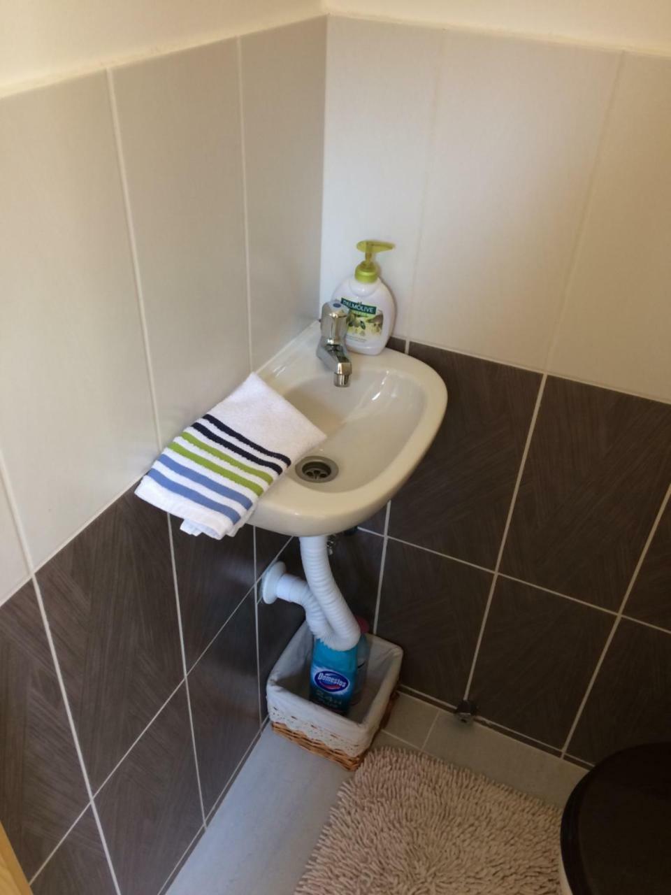 Liliom Vendeghaz Apartment Visegrad Bagian luar foto